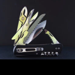 Boker Plus Tech Tool 4 -Outdoor Equipment Store 01BO806det7 44504.1594824473