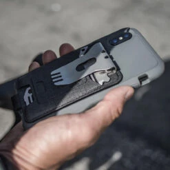 Dango S1 Stealth Phone Pocket + MT03 Bundle -Outdoor Equipment Store DGO S1 STL PHONEMT03det9 48769.1640088680