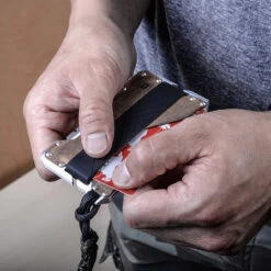 Dango T01 Tactical Wallet -Outdoor Equipment Store DGO T01 TAC RHdet5 36113.1601395673