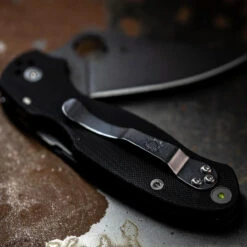 Glow Rhino Spyderco Hole Plug -Outdoor Equipment Store GLRSPLHP01.3 40694.1676375539