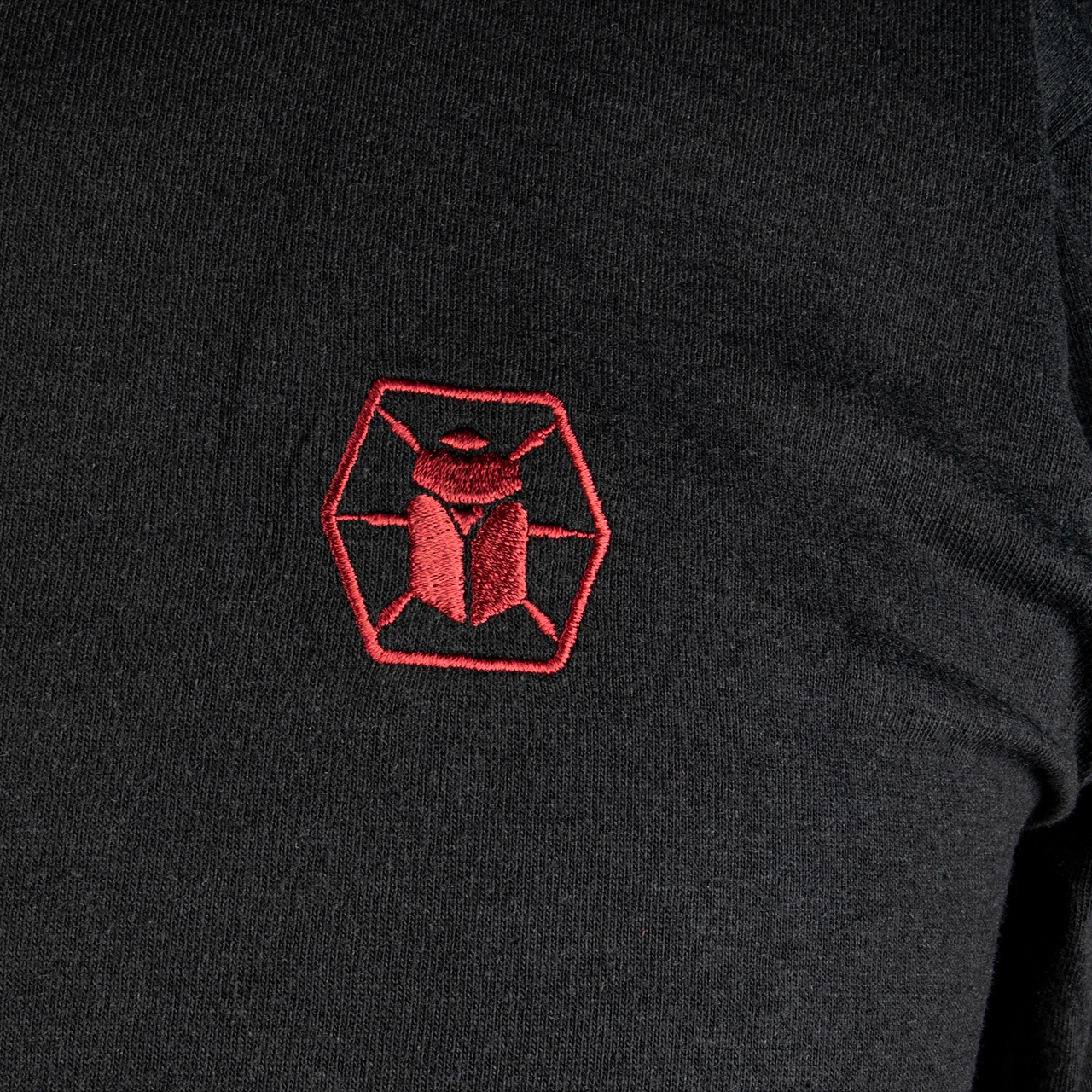 Kitanica Embroidered T-Shirt Small 2 Kitanica Embroidered T-Shirt Small - Image 2