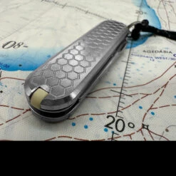 Maratac Victorinox Classic Scales Honeycomb 11 Maratac Victorinox Classic Scales Honeycomb -Outdoor Equipment Store MAR102.3 94627.1695998662.1280.1280 31910.1696333030