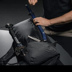 Matador Freerain 28 Waterproof Packable Backpack 18 Matador Freerain 28 Waterproof Packable Backpack -Outdoor Equipment Store MAT FR283001BKdet 94721.1634142026