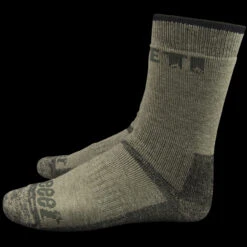 Feeet "The Yeti" Mid Length Merino Sock -Outdoor Equipment Store USS YETI S M02 46373.1639661778.1280.1280 61862.1639661794