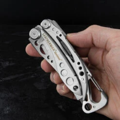 Outdoor Equipment Store 13 Leatherman Skeletool