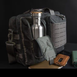 Magforce Recruit Briefcase Waxed Canvas -Outdoor Equipment Store recruit2 41944.1689852911.1280.1280 76554.1689945535