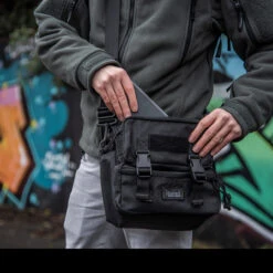 Magforce Survivor 500D Waterproof Shoulder Bag -Outdoor Equipment Store survivordet4 78975.1645020246.1280.1280 46295.1689172698.1280.1280 55276.1689172808