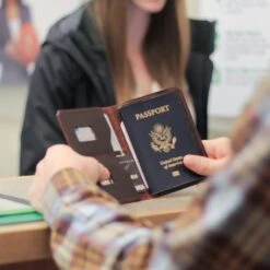 Trayvax Explorer Passport 8 Trayvax Explorer Passport -Outdoor Equipment Store tvx pas brndet4 01910.1587412920