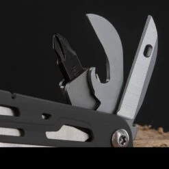 Leatherman Signal -Outdoor Equipment Store wit lt700bldet7 67105.1587418997